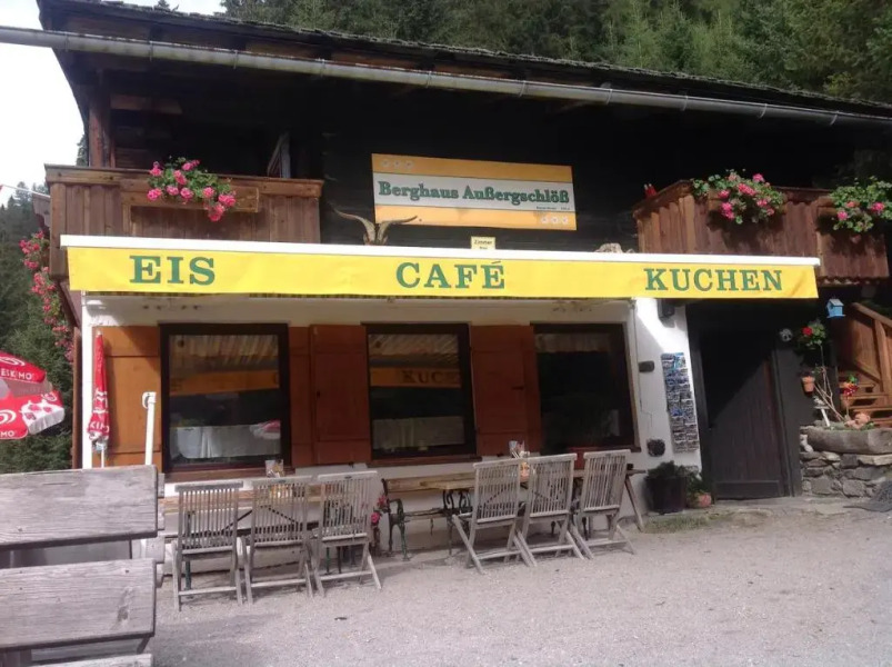 Berghaus Außergschlöß