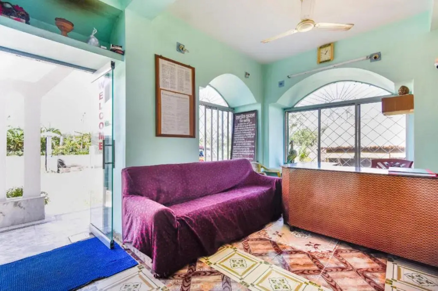 Hotel Rajhans by OYO Rooms