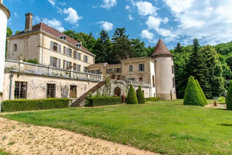 Gîte du Château de Pramenoux
