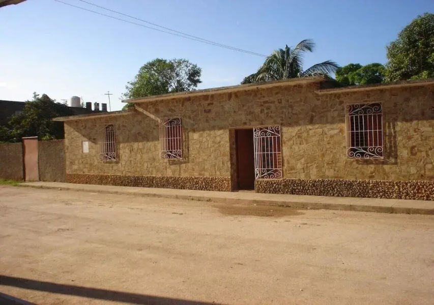 Hostal Esquerra 289 Trinidad