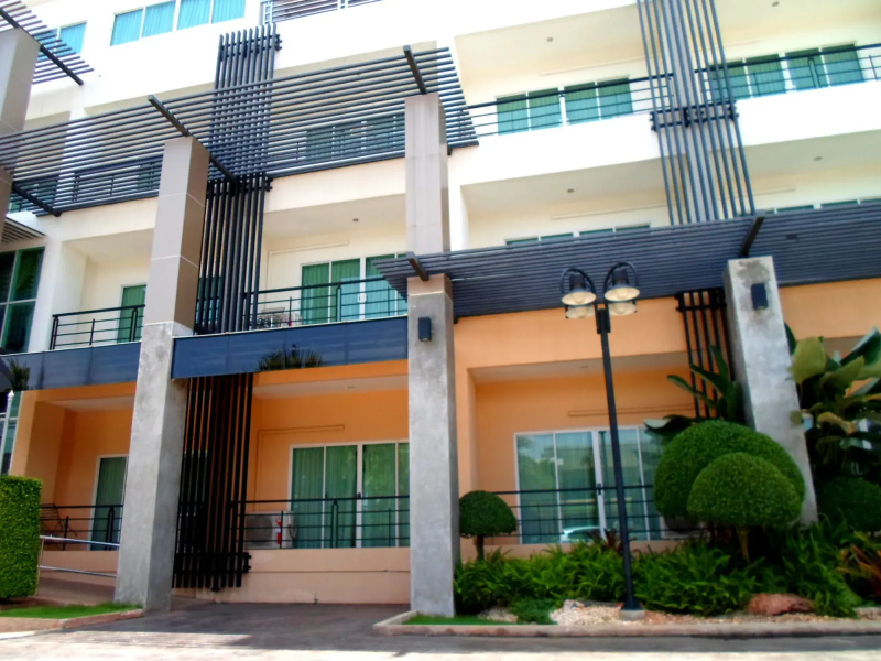 The O Valley Hotel