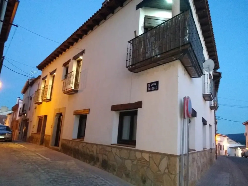 Apartment With 2 Bedrooms in San Martín de Valdeiglesias, With Wonderful Mountain View and Furnished Terrace