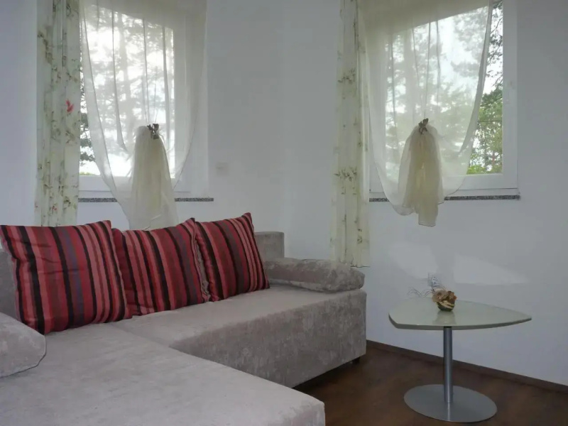 Guest House Rudine