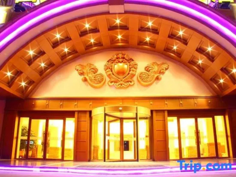 Tumenjiang Business Hotel