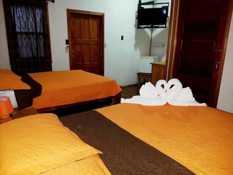 The Log Cab Inn Resort