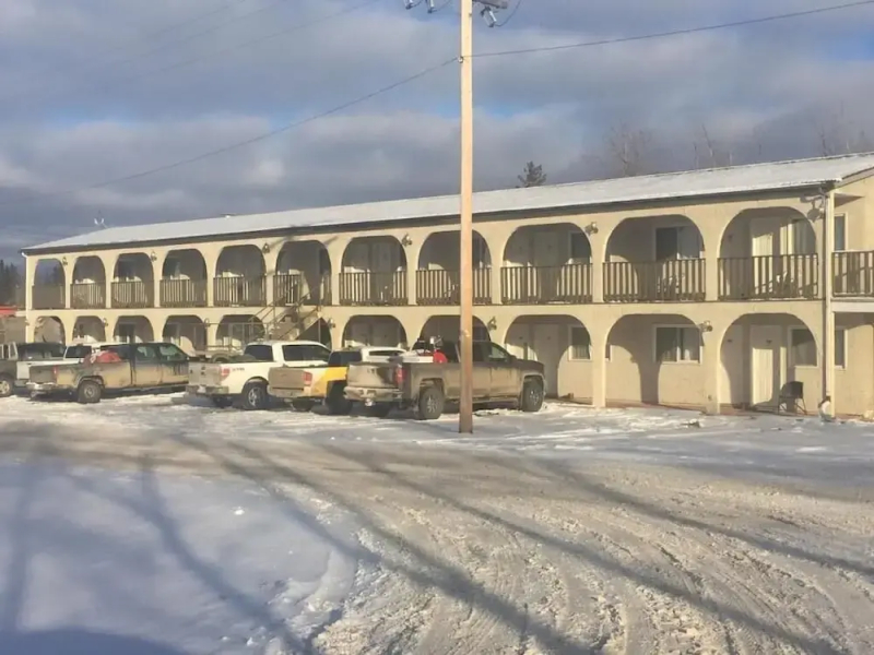 Grassland Motel