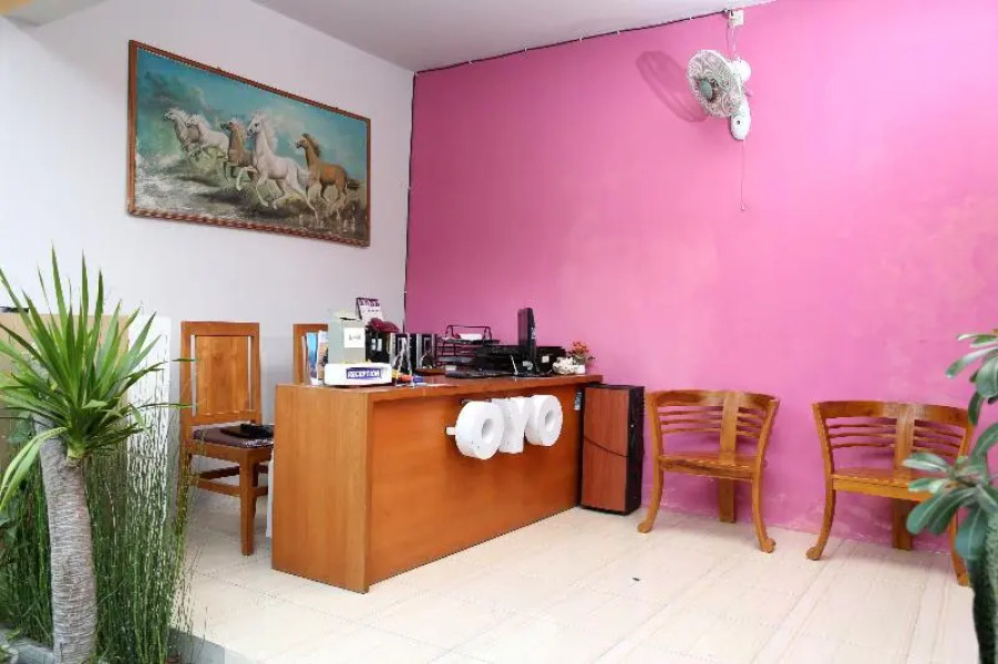 OYO 1056 Senggigi Cottages Lombok