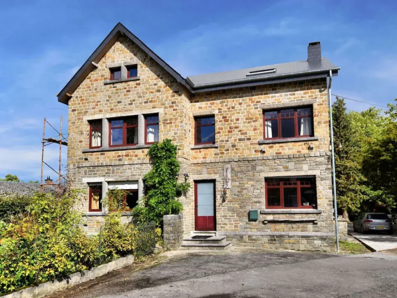 Pleasant Holiday Home in Erezée Ardennes with Hot Tub, Sauna