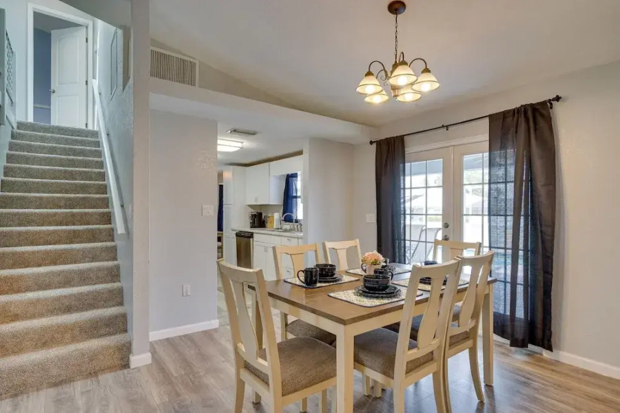 Port Charlotte Vacation Rental: Screened-in Lanai!