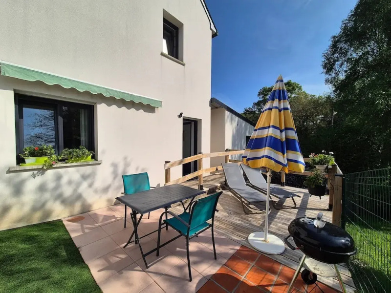 Pretty Ground Floor Flat, Beach 800 m