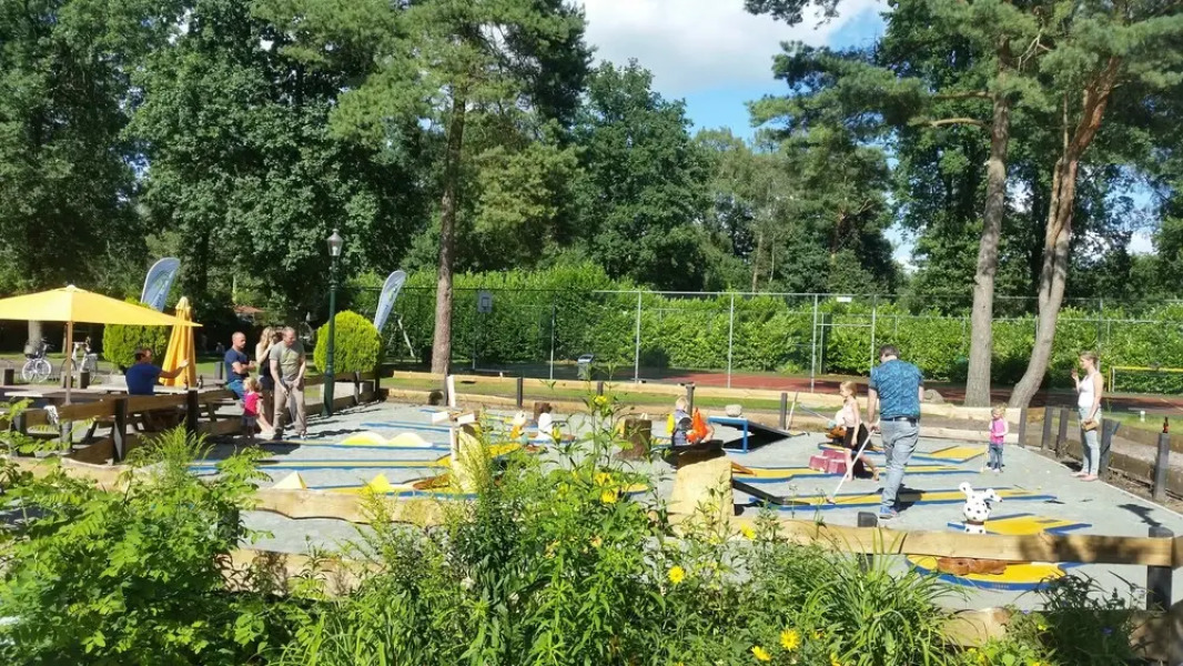 Safaritent at Camping Uit & Thuis