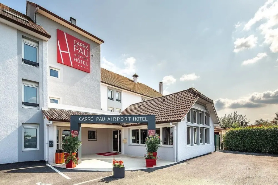 Inter Hotel Le Luy De Bearn