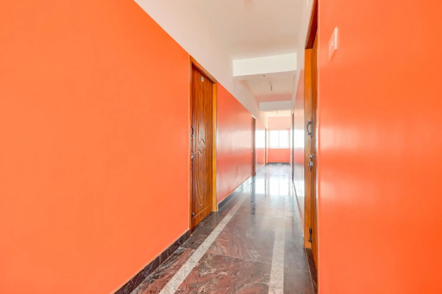 CAPITAL O74564 The Grand Plaza Hotel