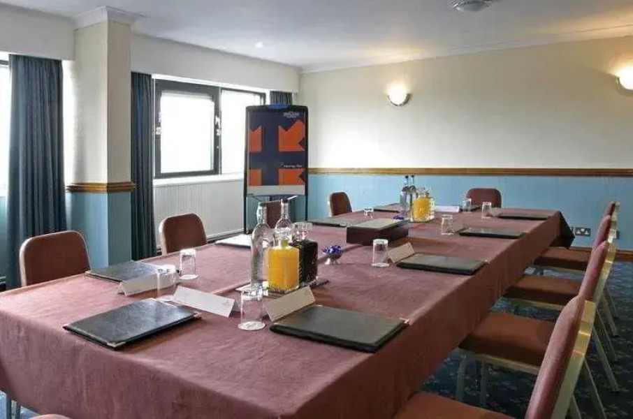 Swallow Waterside Inn Hotel