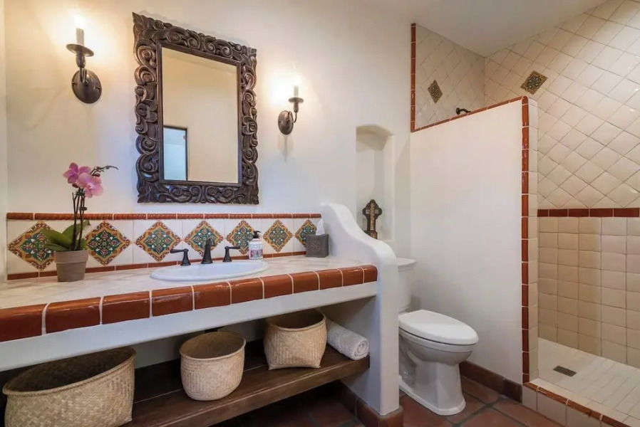 Casa de Lujo - Spanish Seaside Retreat