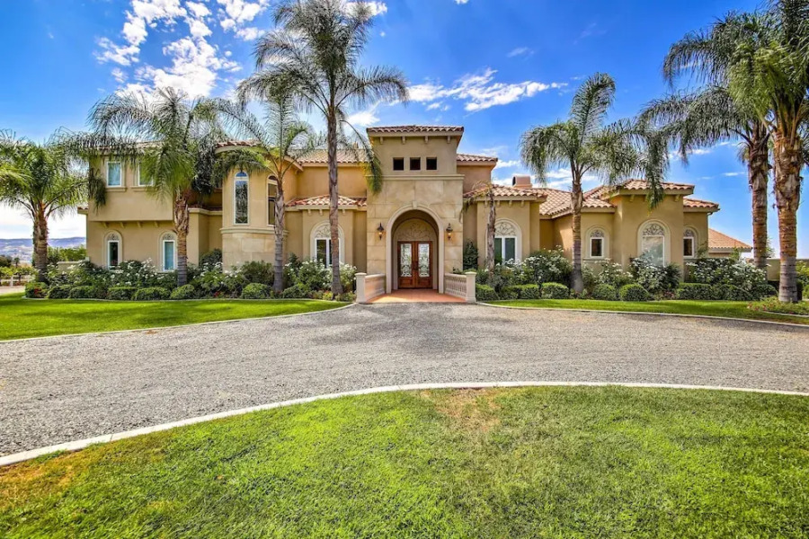 Luxe Wine Country Estate w/ Orchard-facing Balcony