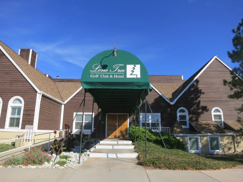 Lone Tree Golf Club And Hotel