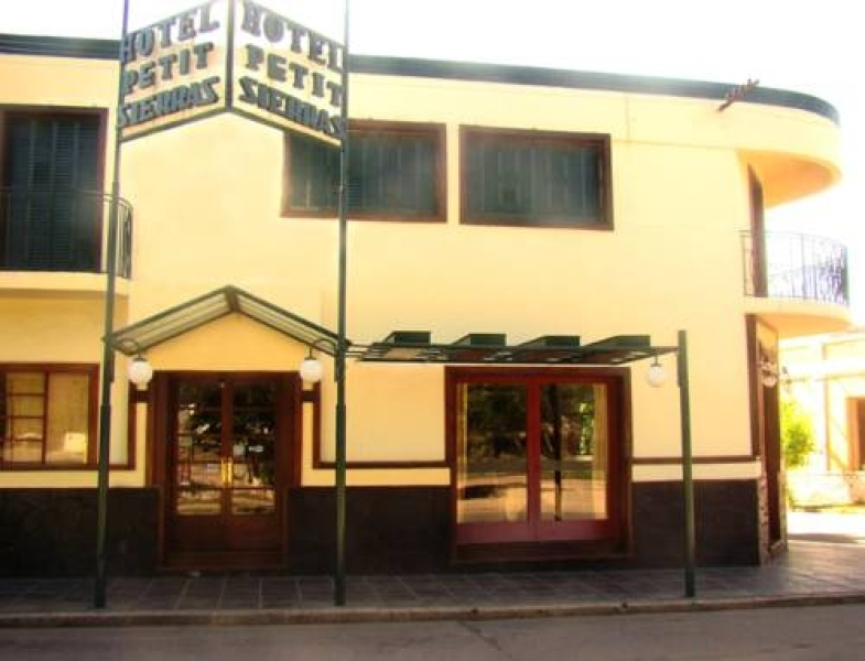 Hotel Petit Sierra