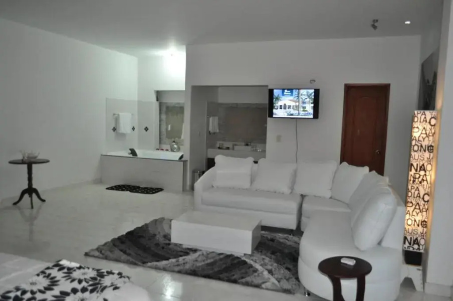 Hotel Reina Victoria