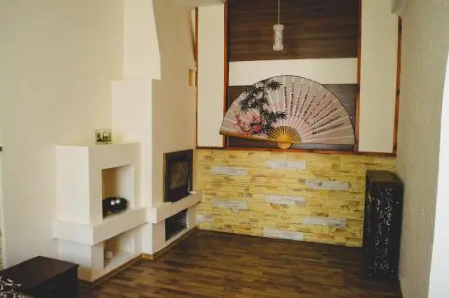 Лисова Перлына