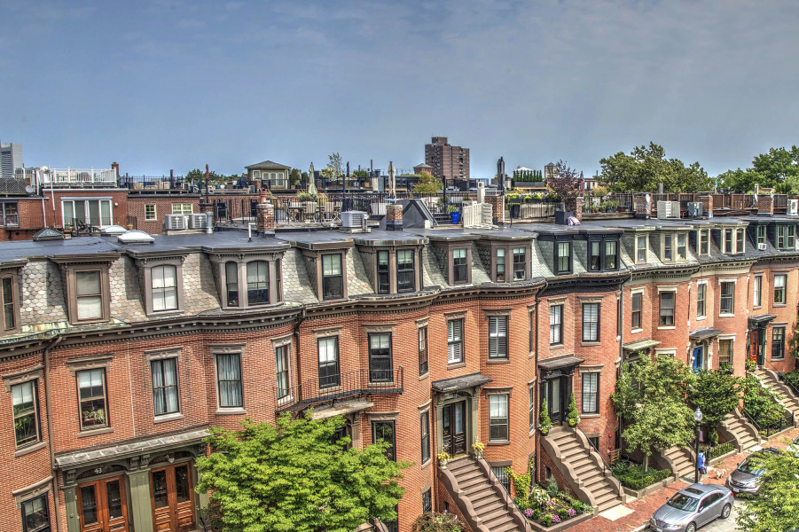 Spacious Studio With Fast Wifi!