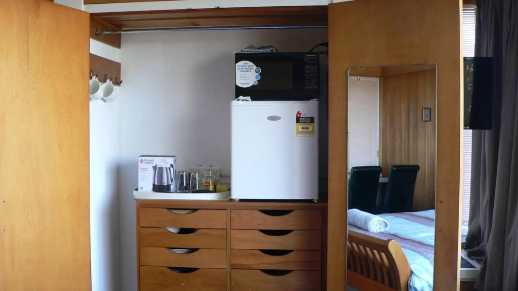 Mount Hobson Apartments