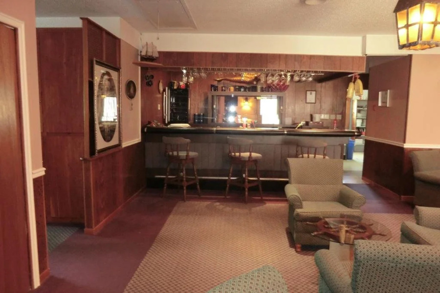 Admiral Digby Inn