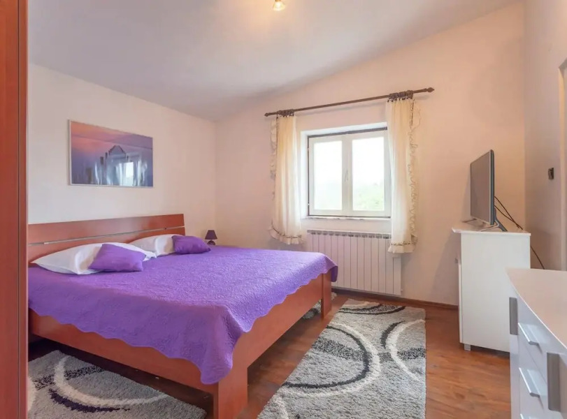 Sunny Escape Holiday Home Dicmo With Pool and Gym