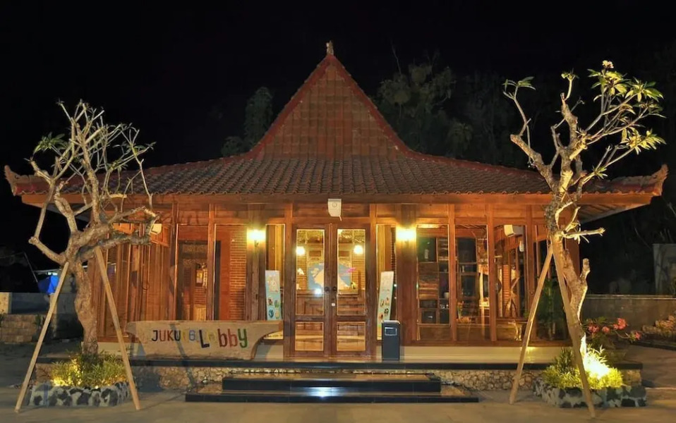 Jukung Cottage Beach Bar And Restaurant