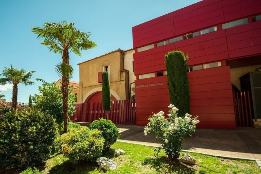Albergue Santa Ana