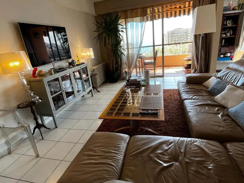 Une terrasse sur Monaco logement 2 chambre