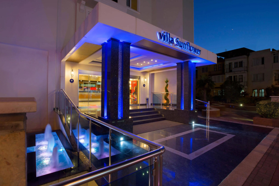 Villa Sunflower Hotel