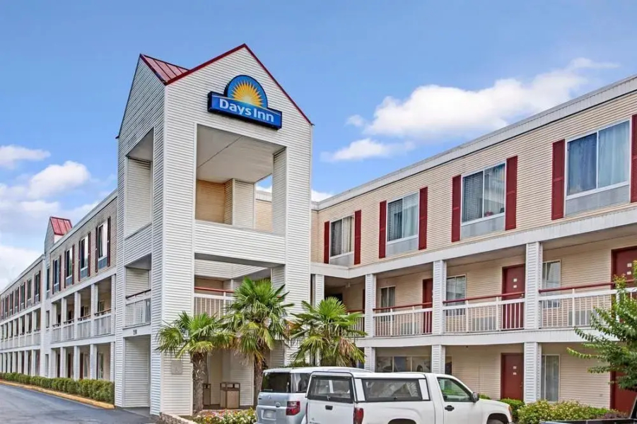 Days Inn by Wyndham Marietta-Atlanta-Delk Road