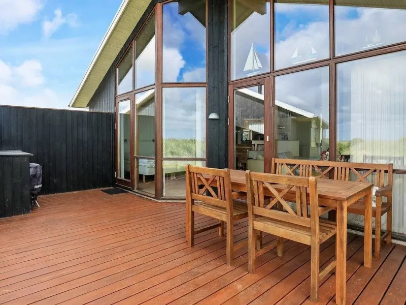 8 Person Holiday Home in Ulfborg