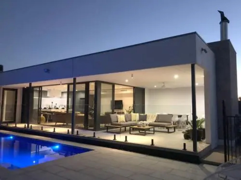 The Sinatra Holiday House in Mulwala
