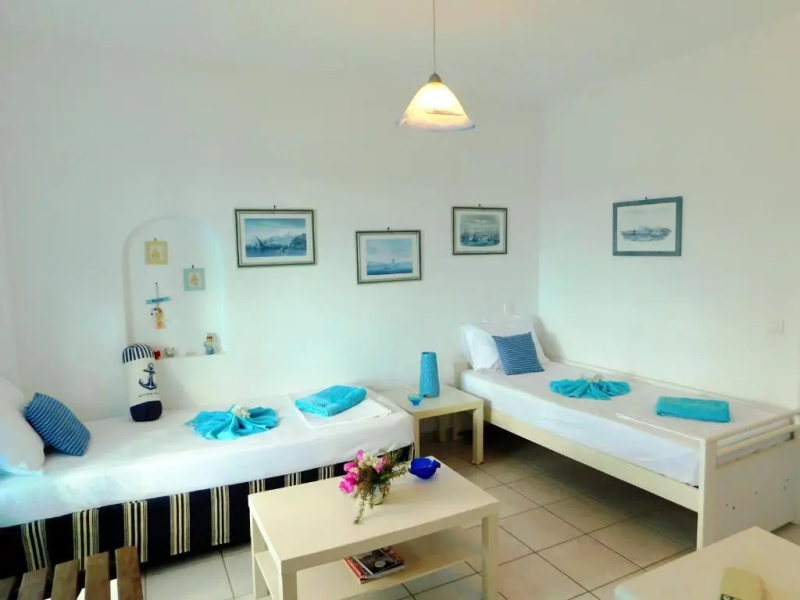 Thalia Apartment