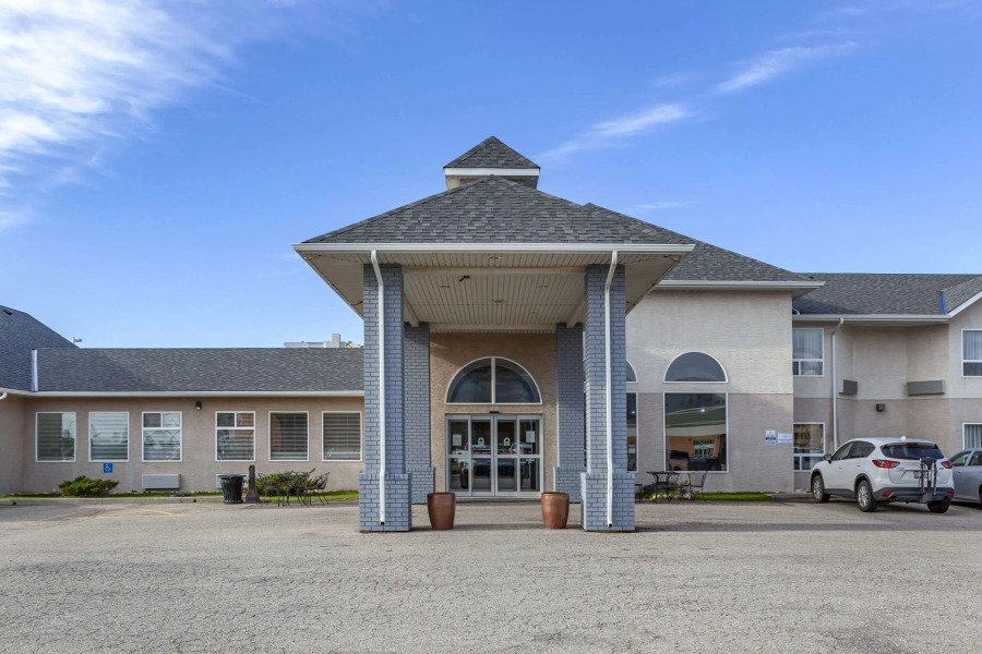 Quality Inn & Suites Edmonton International Airport