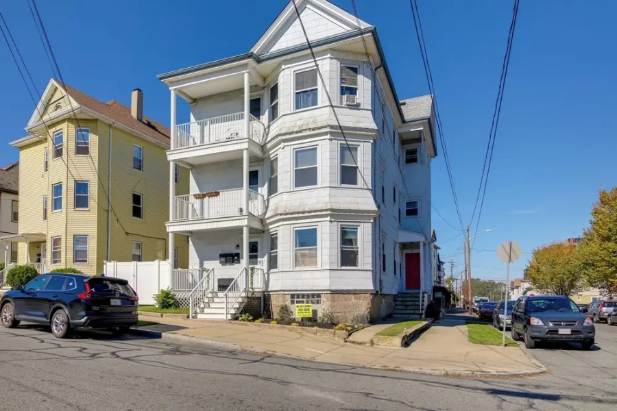 New Bedford Apartment ~ 4 Mi to Fort Phoenix Beach