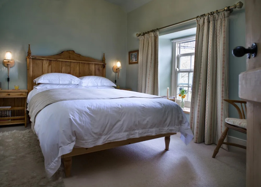 Nantgwynfaen Organic Farm B&B Wales