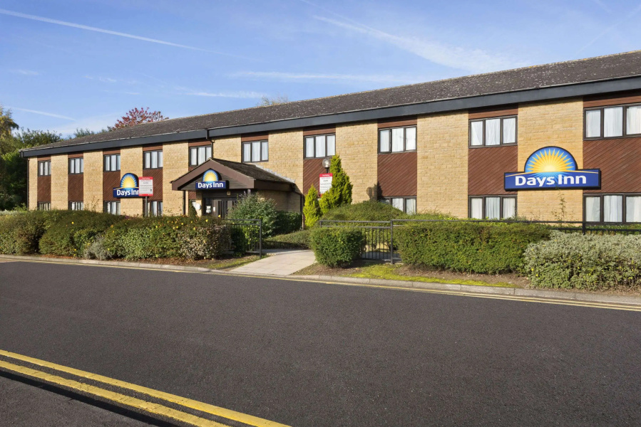 Days Inn by Wyndham Bradford M62