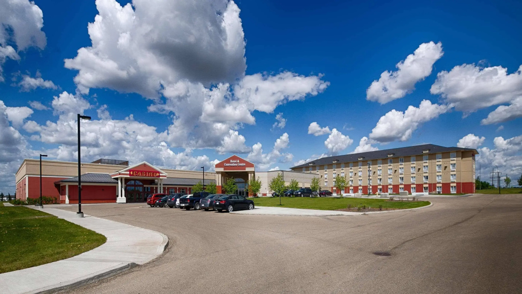 Camrose Resort & Casino
