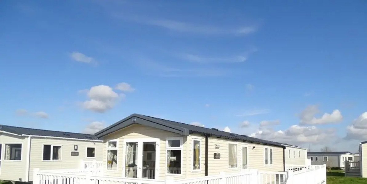 Luxury Hot Tub Retreat Caravan At Tattersall