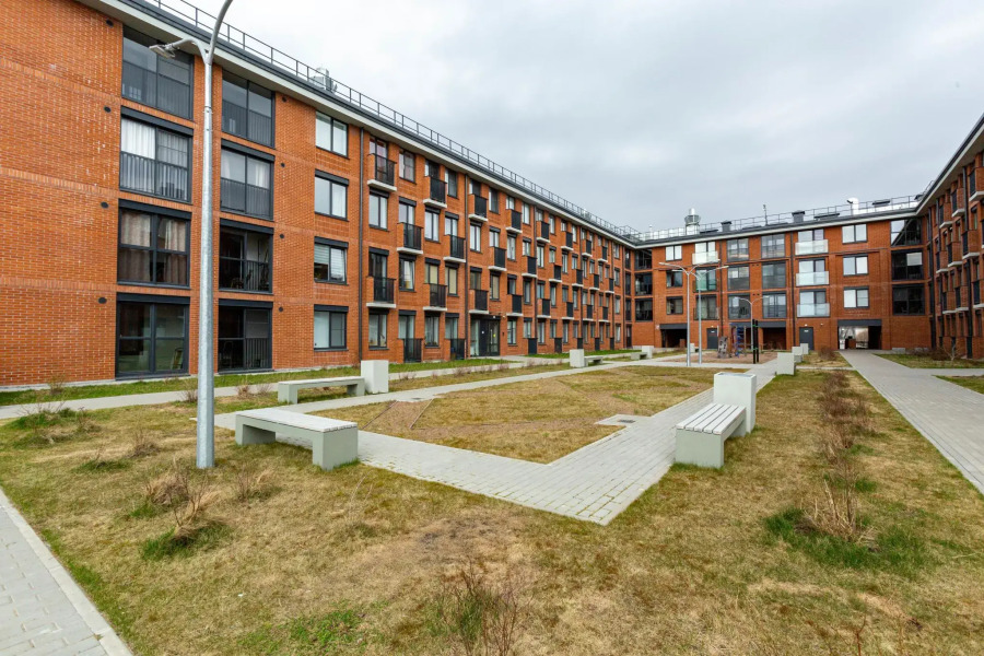 Апартаменты на аллее Тулонская