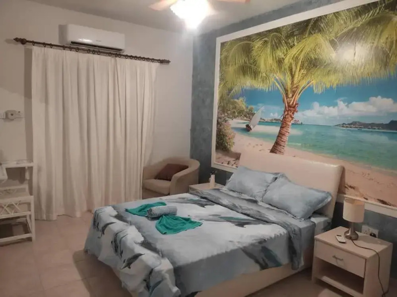 Remarkable 1-bed House