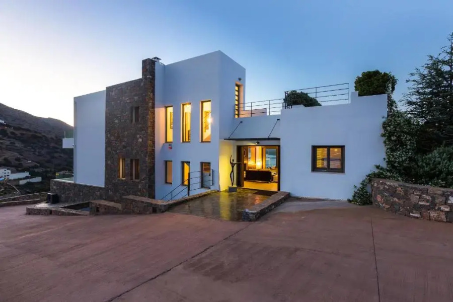 Elounda Black Pearl Villa