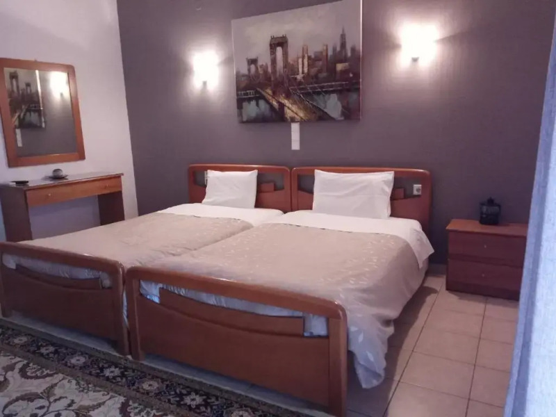 Zisis Garden Studios