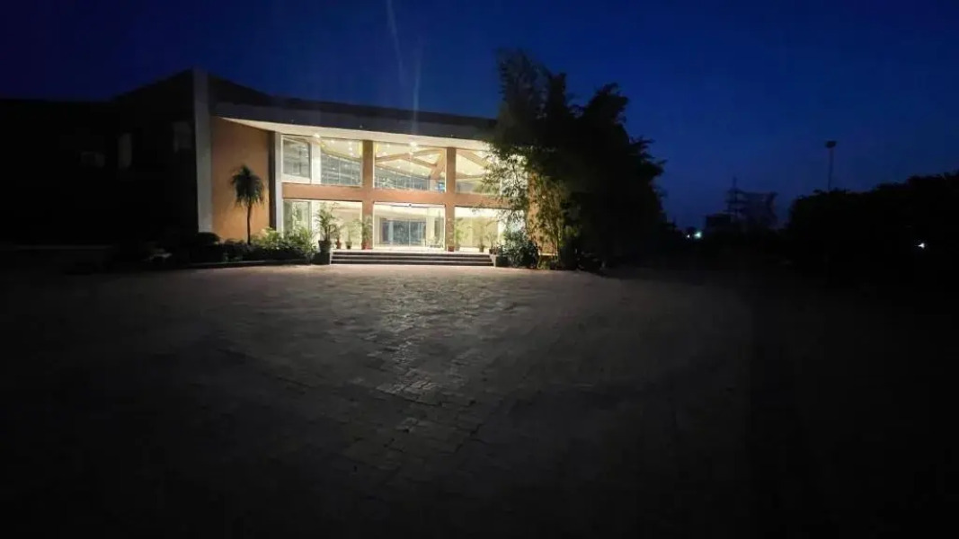 Heaven7 Hotel & Resort