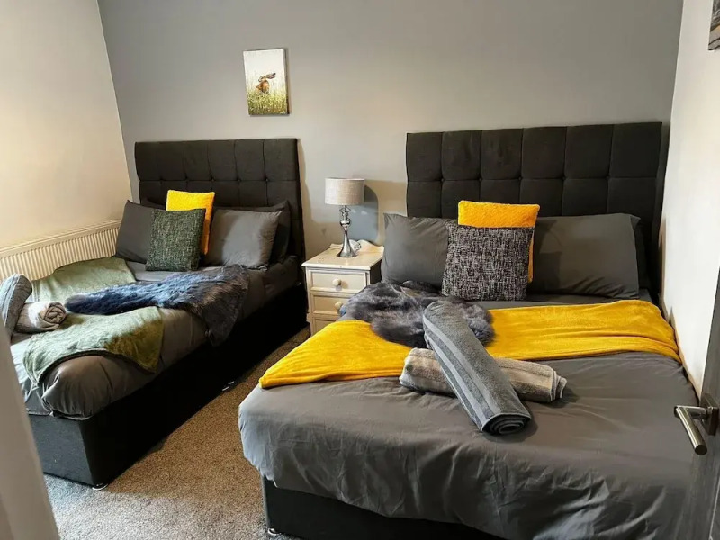 Stay in Comfort , Completely Renovated