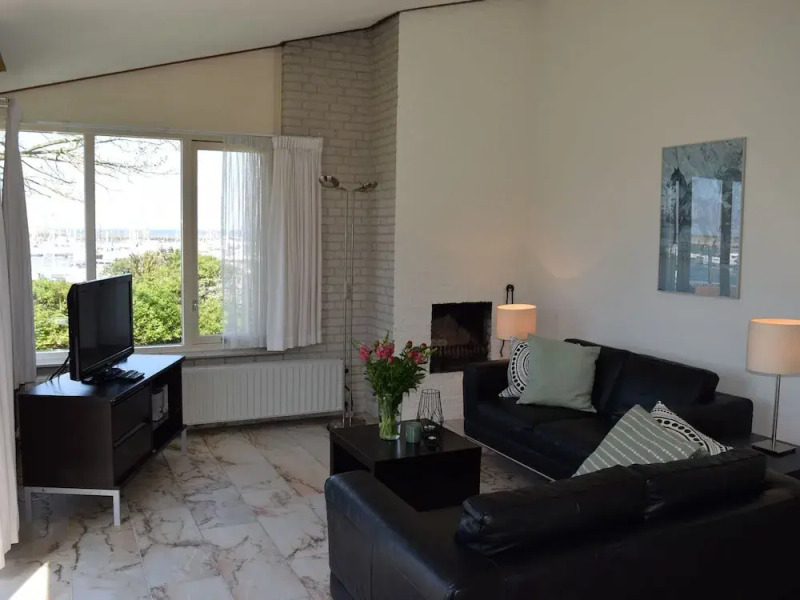 Holiday Home Kamperland Near Marina & Beach