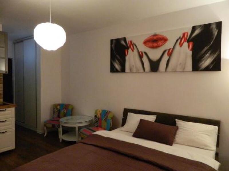 12 O'Clock Studio Bucharest